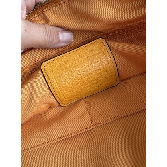 Auth COACH SMALL KELSEY SATCHEL IN PEBBLE LEATHER (F36675) MUSTARD Crossbody Bag - Picture 9 of 10